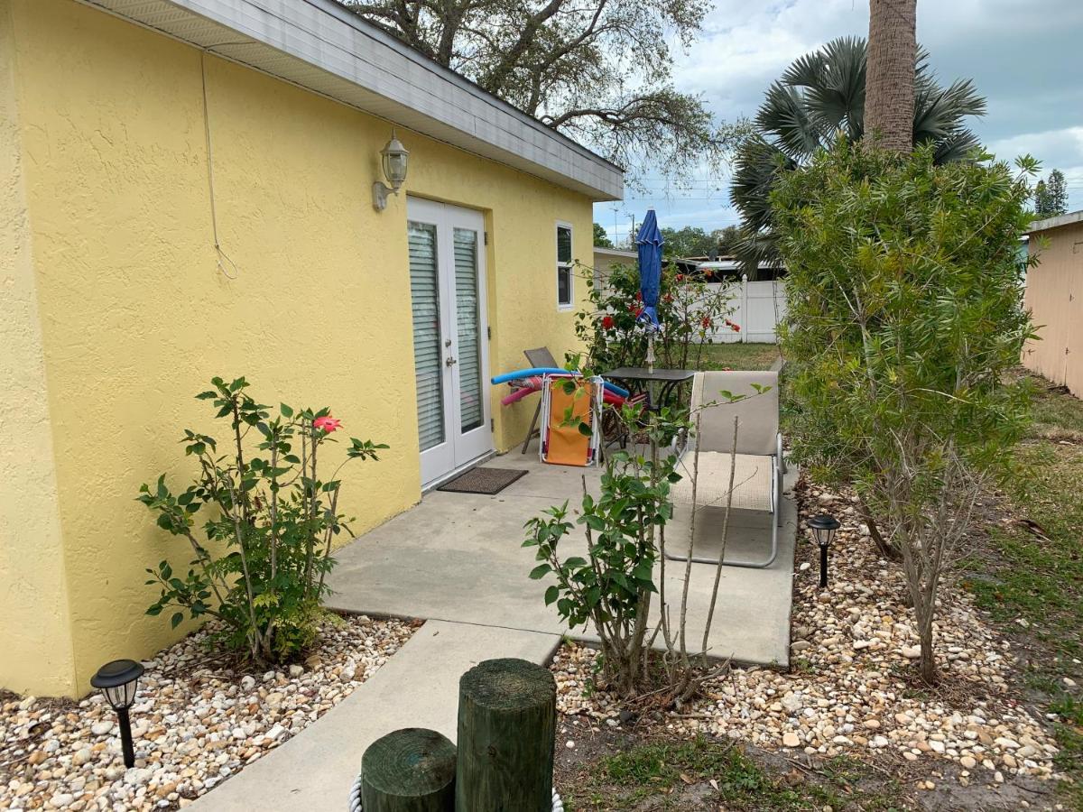 Appartamento ~ Cozy In-law Close To Siesta Key ~ *